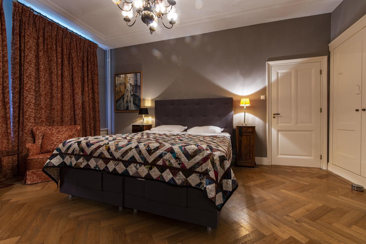 B&B De Schiedamse Suites Екстер'єр фото